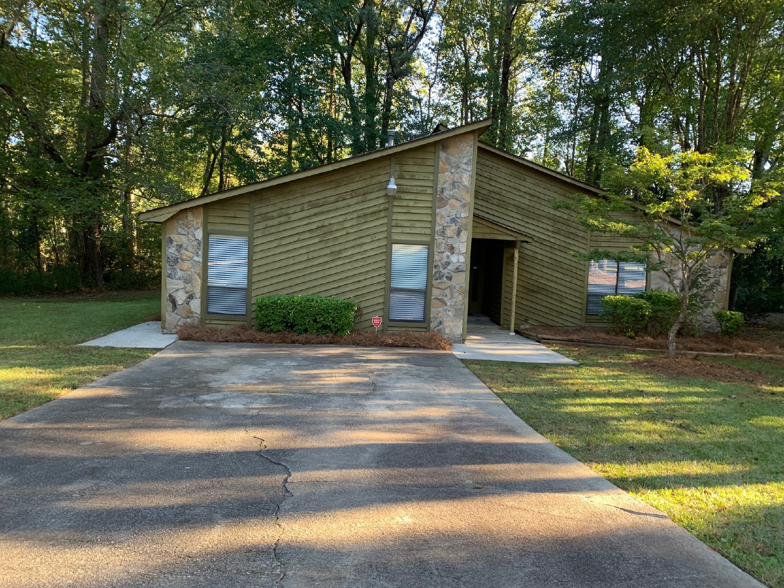 College Park Ranch Home property image